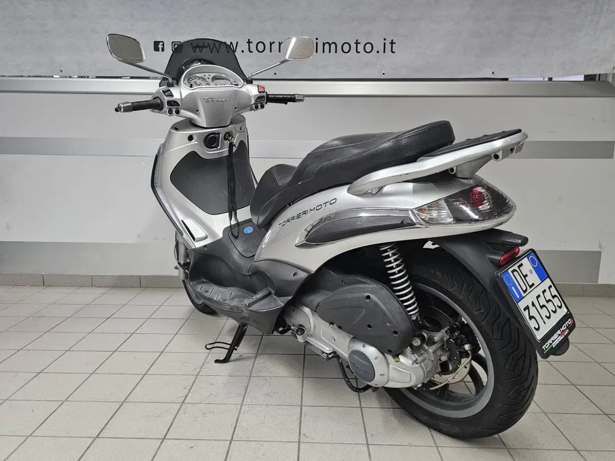 Piaggio Beverly 125 (2002 - 06) (5)