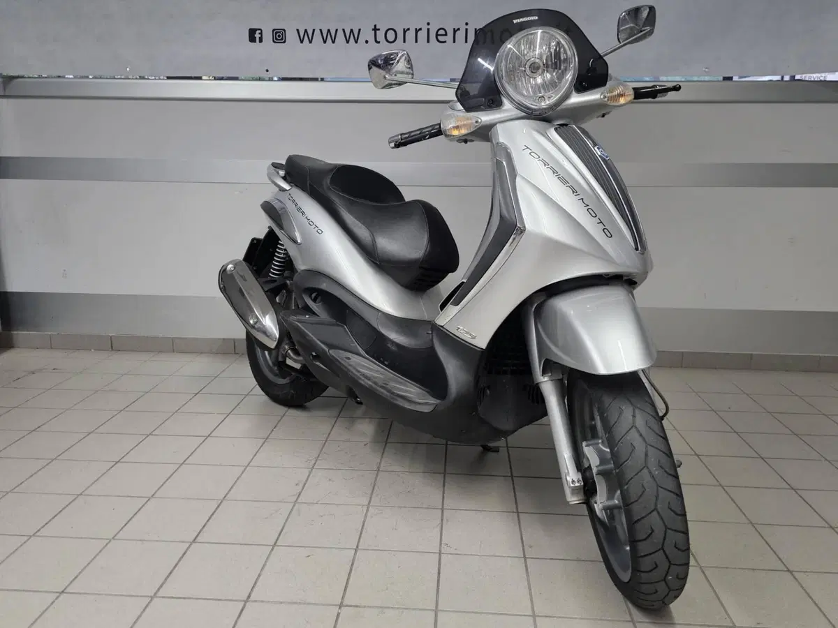 Piaggio Beverly 125 (2002 - 06) (2)
