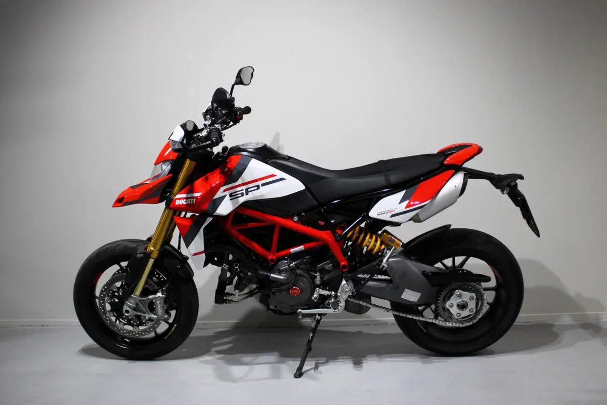 Ducati Hypermotard 950 SP (2022 - 25) (4)