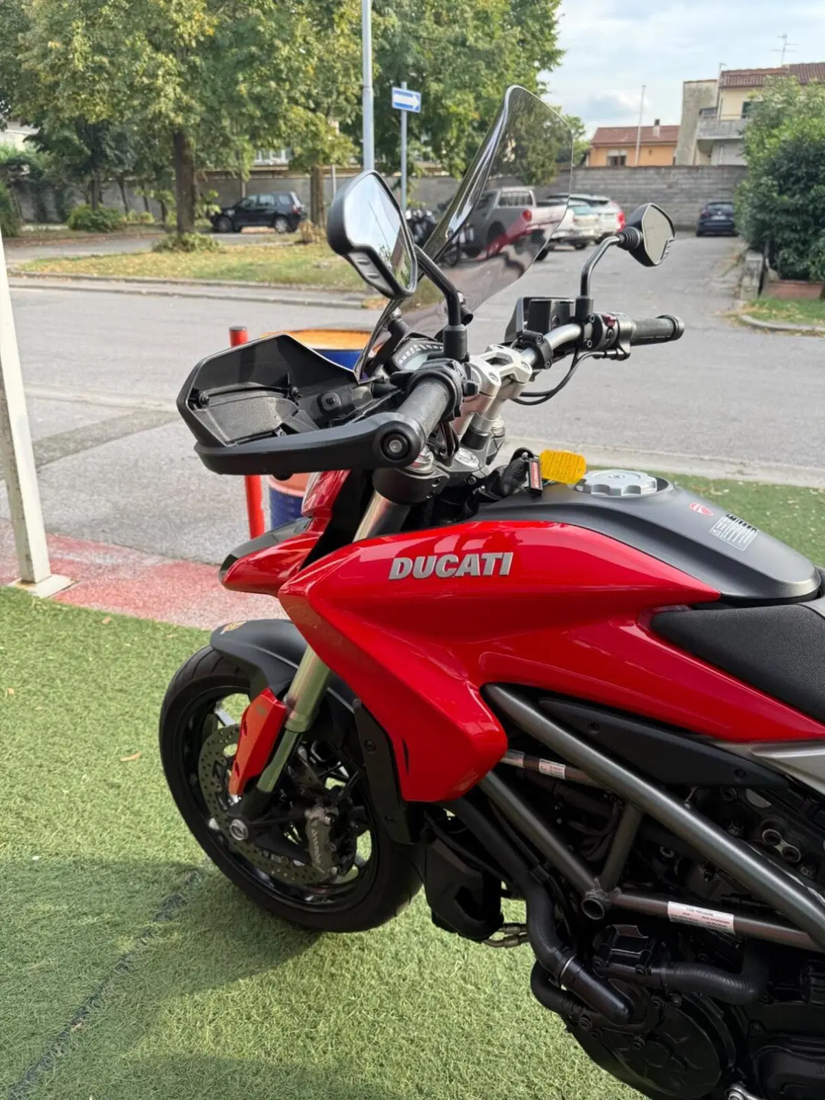 Ducati Hyperstrada 939 (2016 - 18) (10)