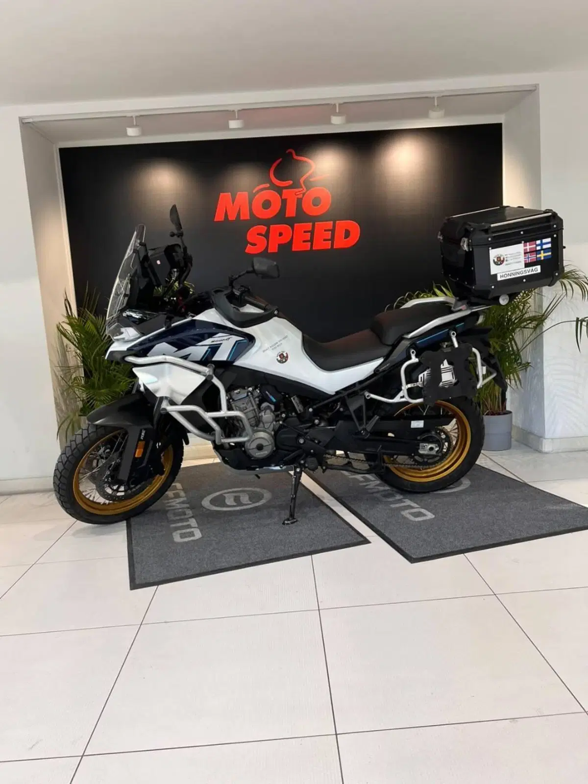 CFMOTO 800MT Explore (2023 - 26) (4)