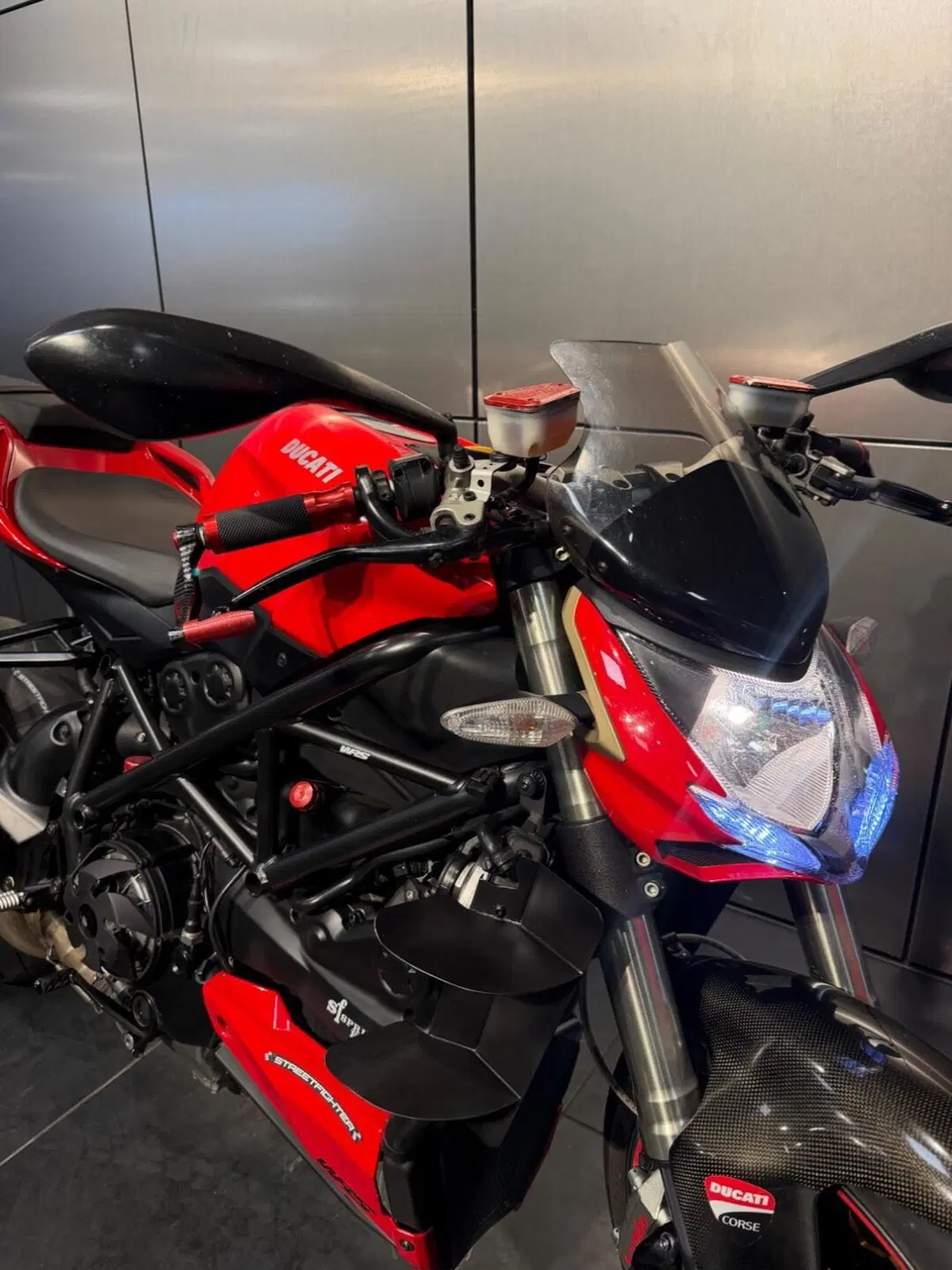 Ducati Streetfighter (2009 - 12) (10)