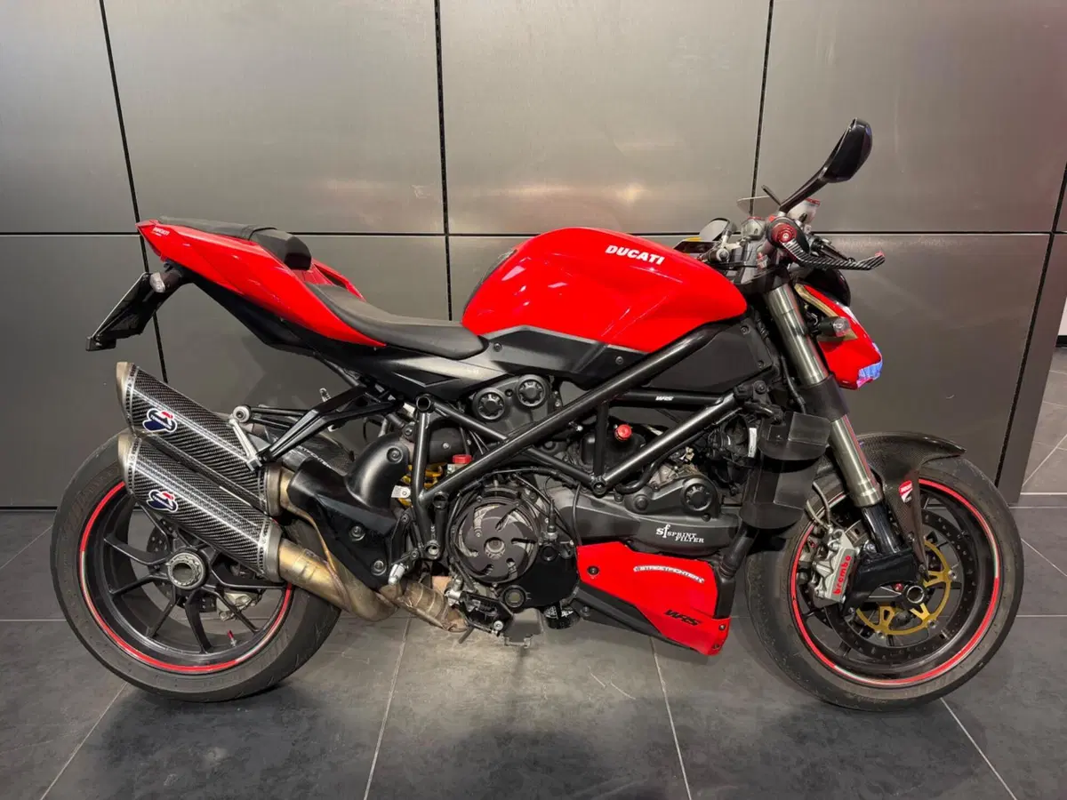 Ducati Streetfighter (2009 - 12)