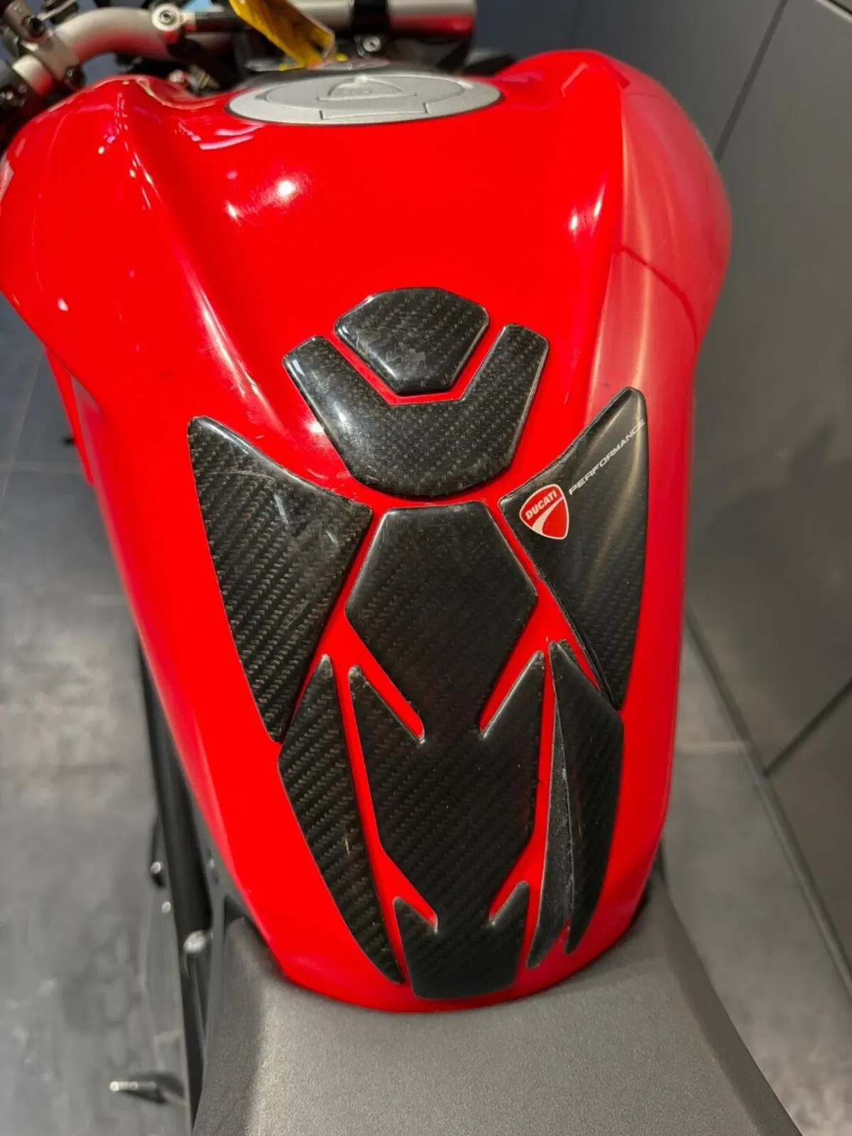 Ducati Streetfighter (2009 - 12) (17)
