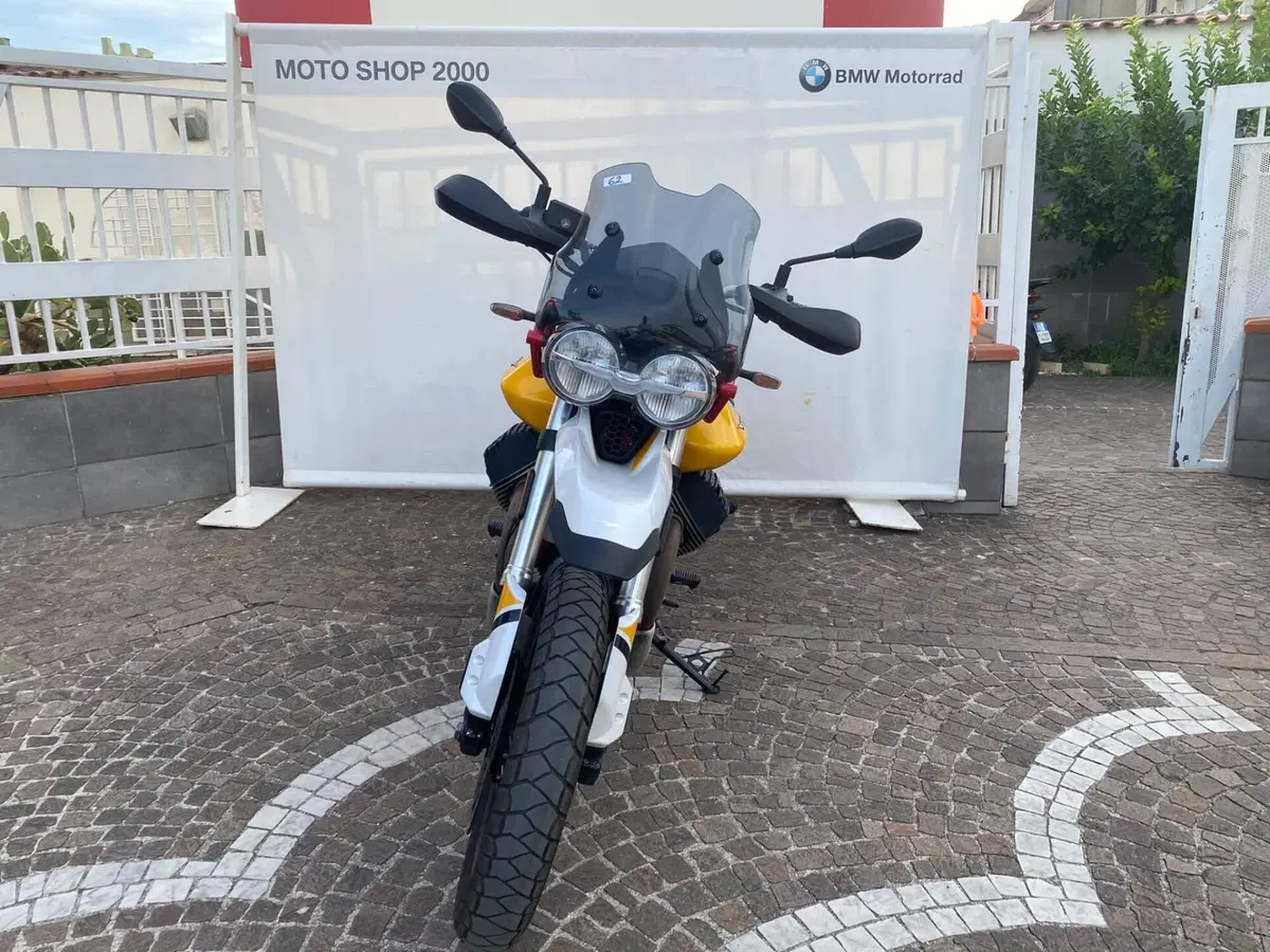 Moto Guzzi V85 TT (2019 - 20) (4)