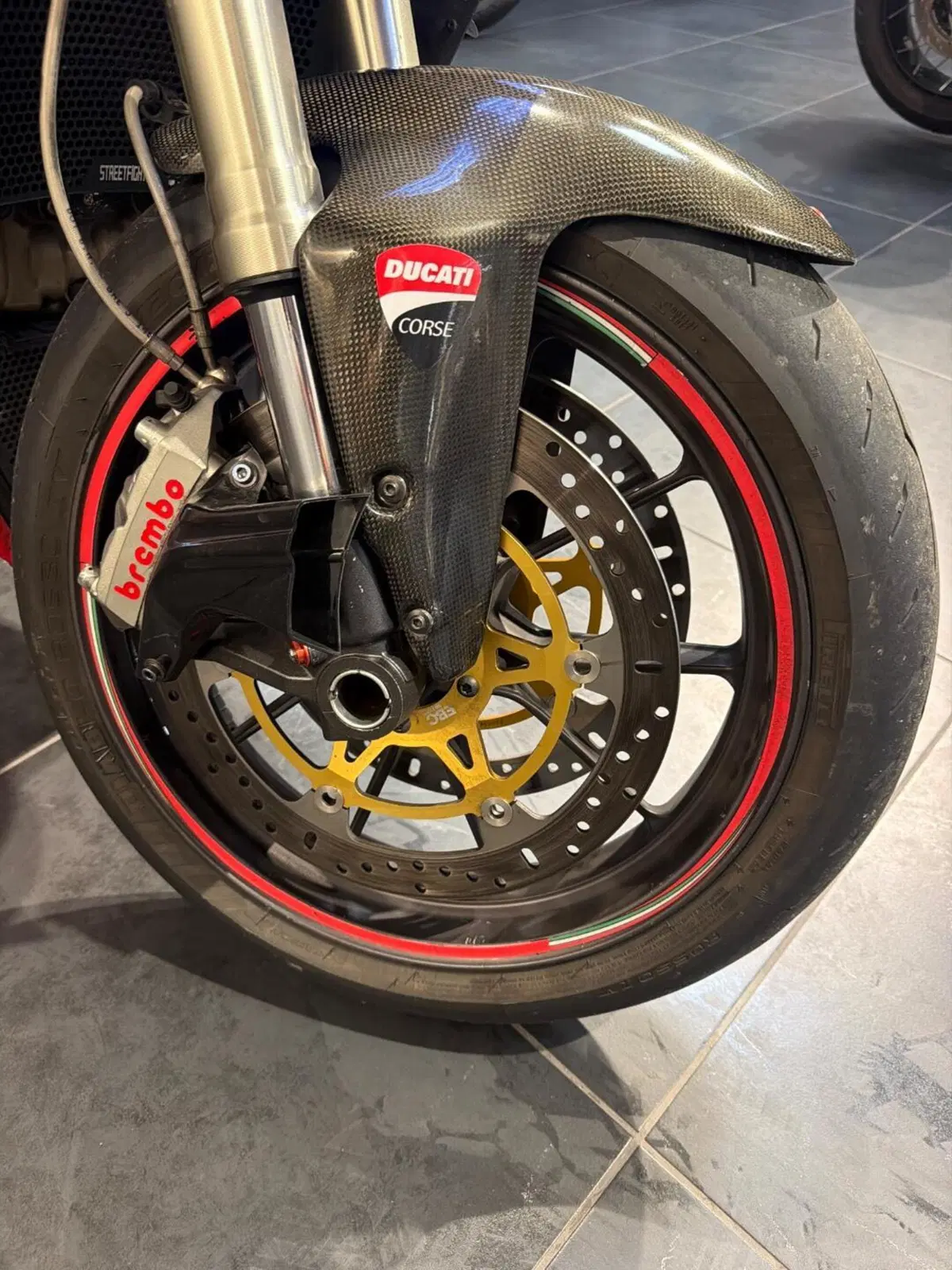 Ducati Streetfighter (2009 - 12) (20)