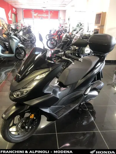 Honda PCX 125 (2021 - 24) usata