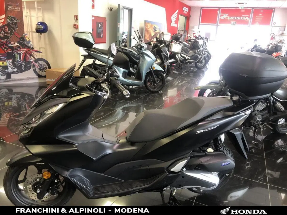 Honda PCX 125 (2021 - 24) (6)