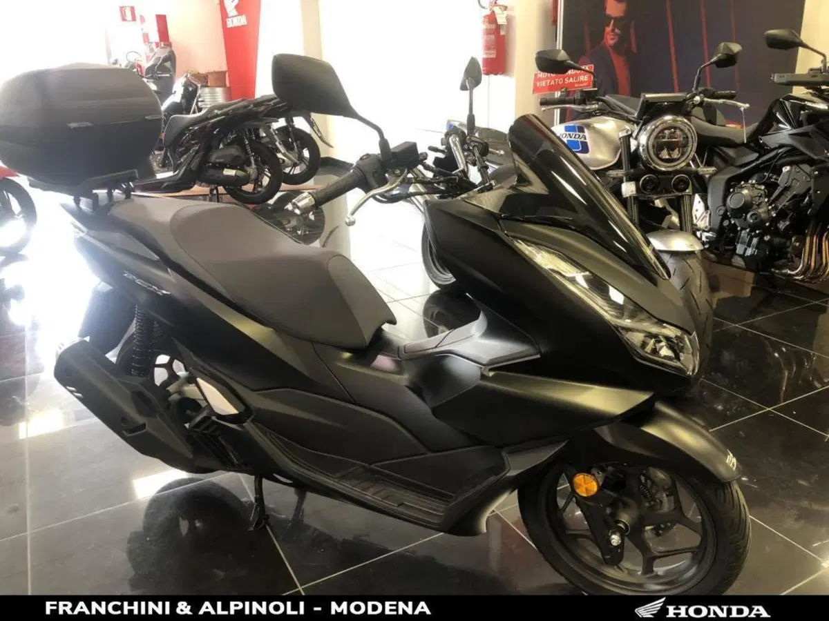 Honda PCX 125 (2021 - 24) (12)