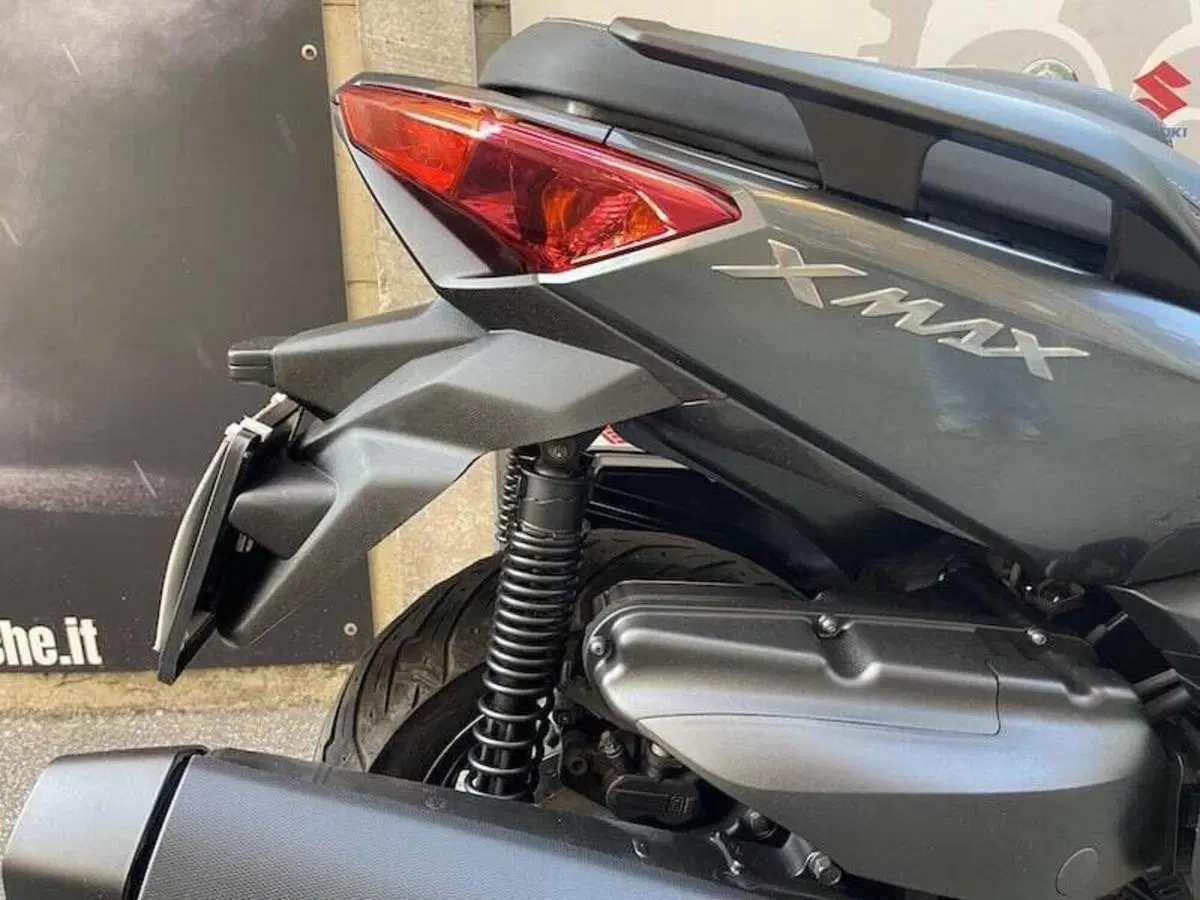 Yamaha X-Max 400 ABS (2017 - 20) (3)