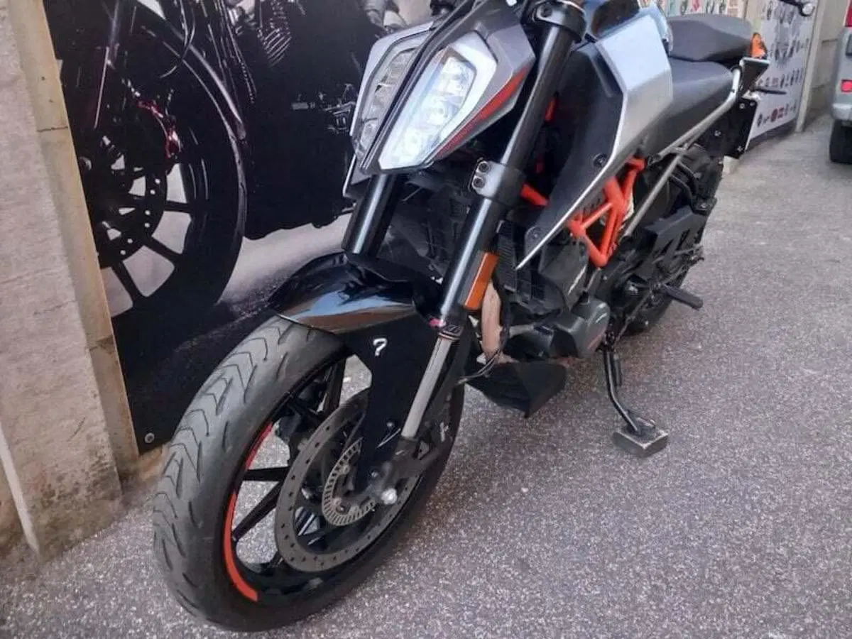 KTM 125 Duke (2024 - 25) (17)