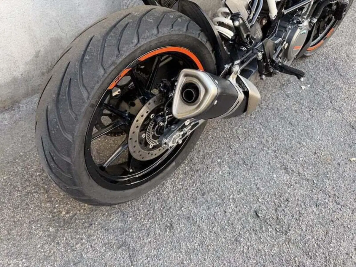 KTM 390 Duke (2021 - 23) (3)
