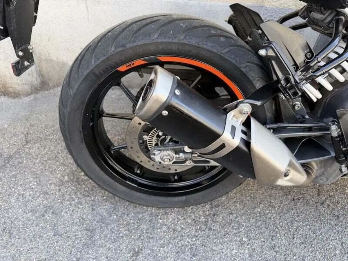 KTM 390 Duke (2021 - 23) (4)