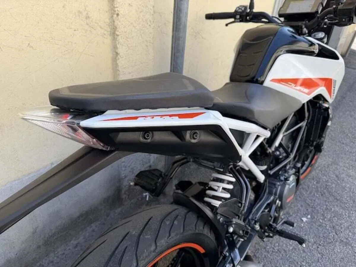 KTM 390 Duke (2021 - 23) (6)