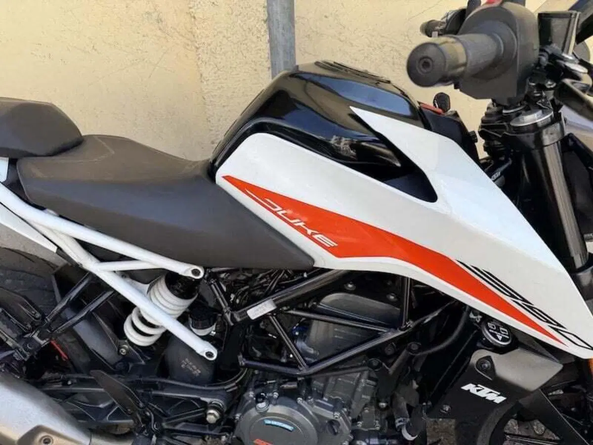 KTM 390 Duke (2021 - 23) (10)