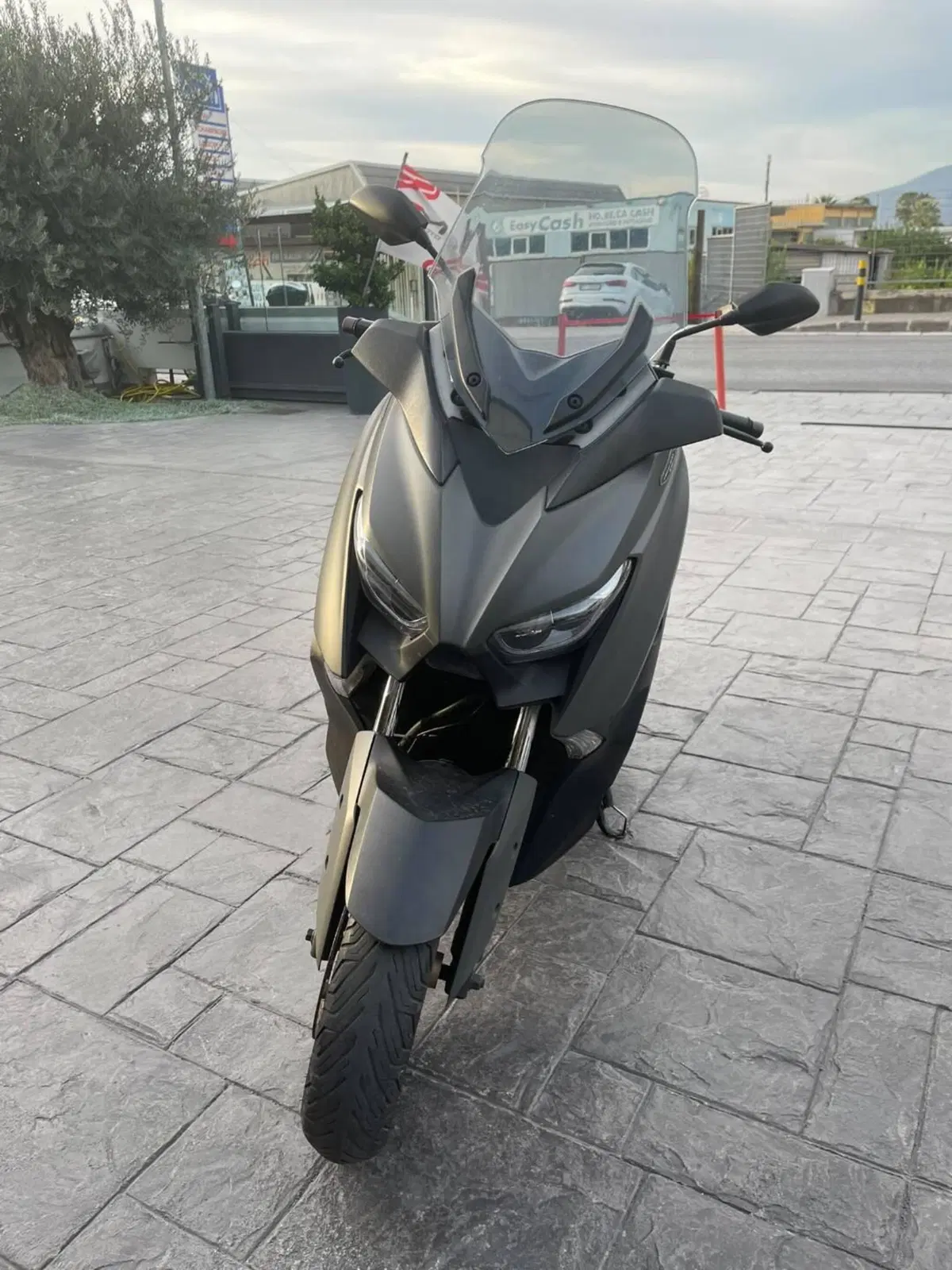 Yamaha X-Max 300 Tech Max (2020)