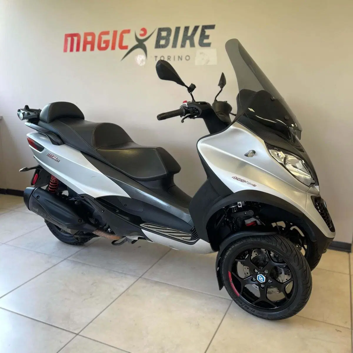 Piaggio MP3 400 ABS Hpe (2023 - 25)