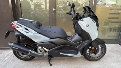 Yamaha X-Max 300 Tech Max (2025 - 26) usata