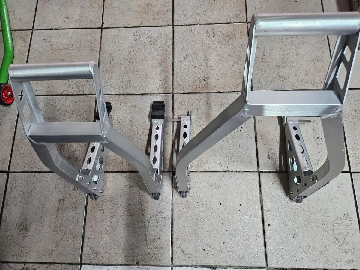 CAVALLETTI MOTO IN ALLUMINIO Bikelift (4)
