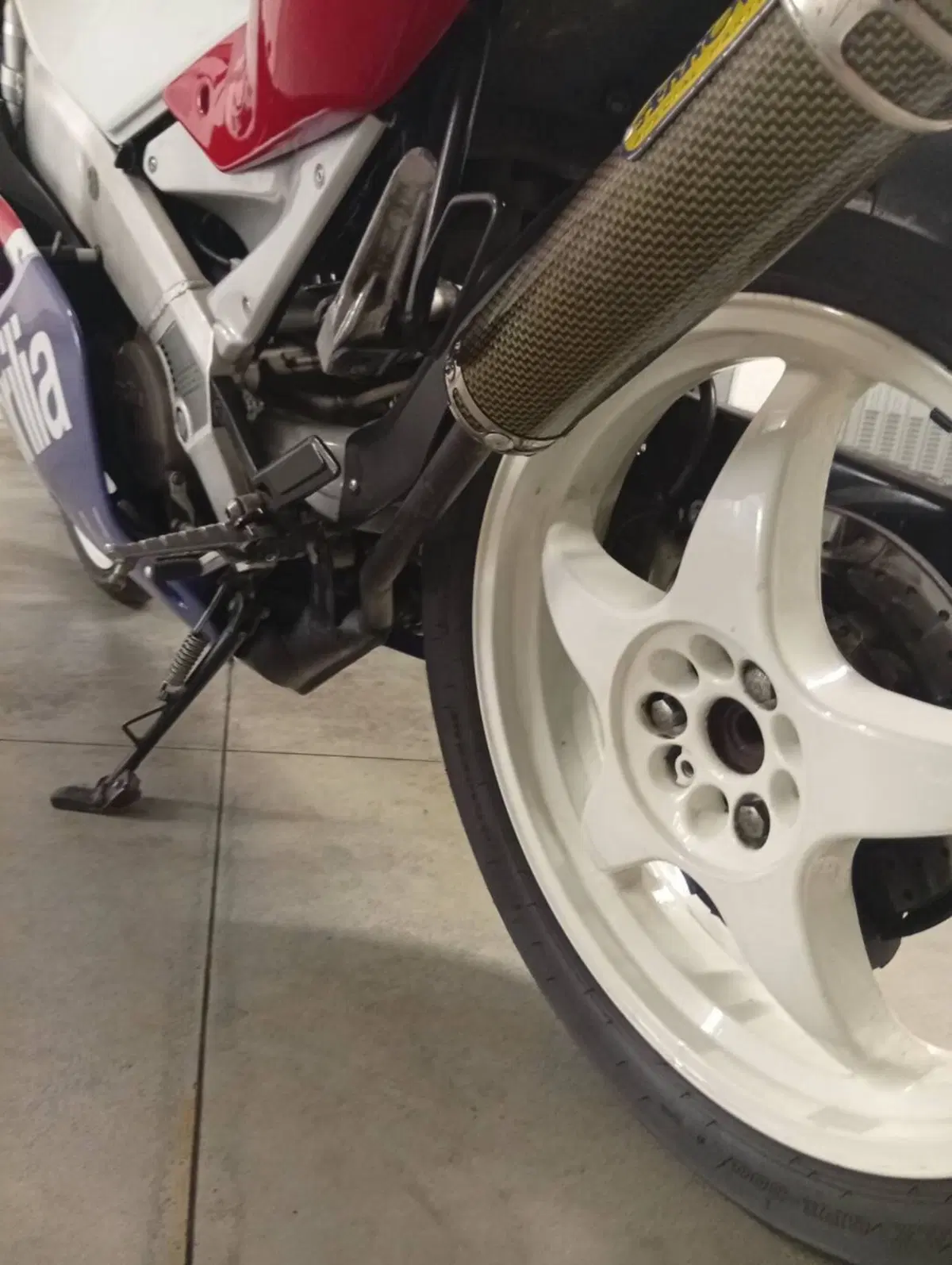 Aprilia Af1 futura 125 (3)
