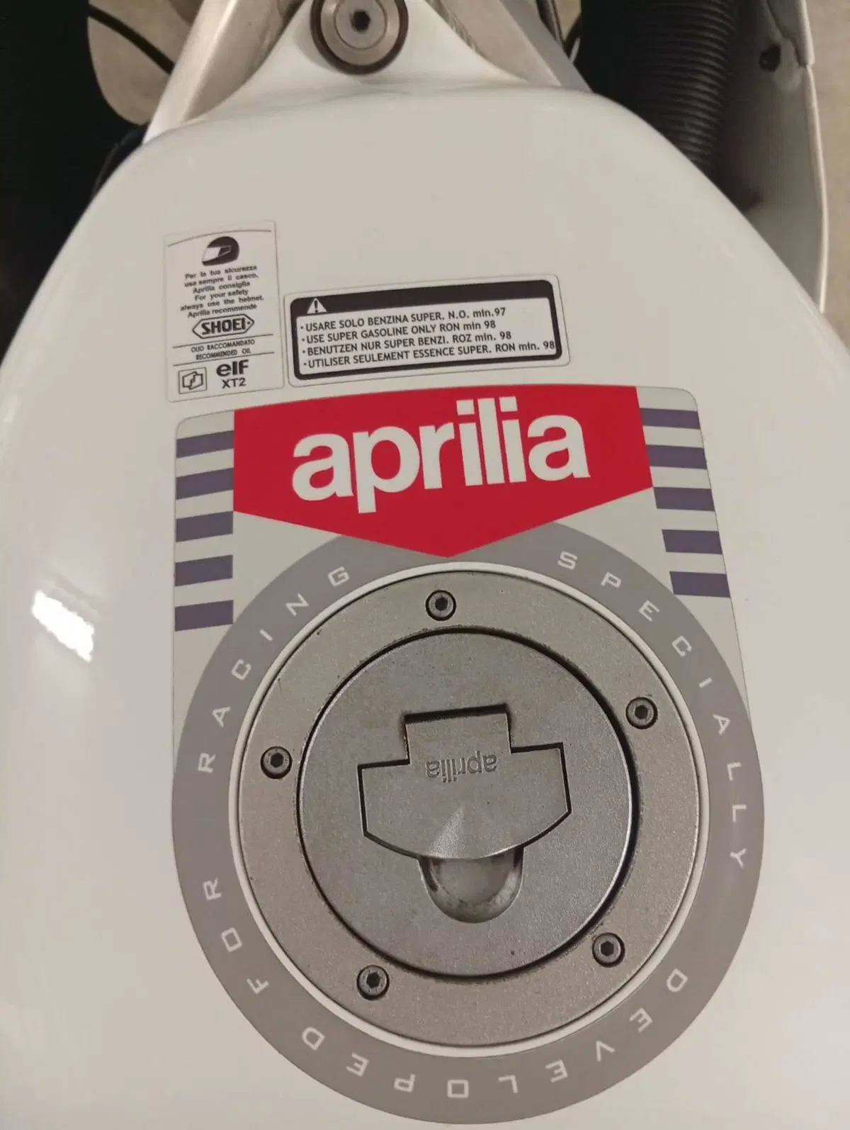 Aprilia Af1 futura 125 (13)