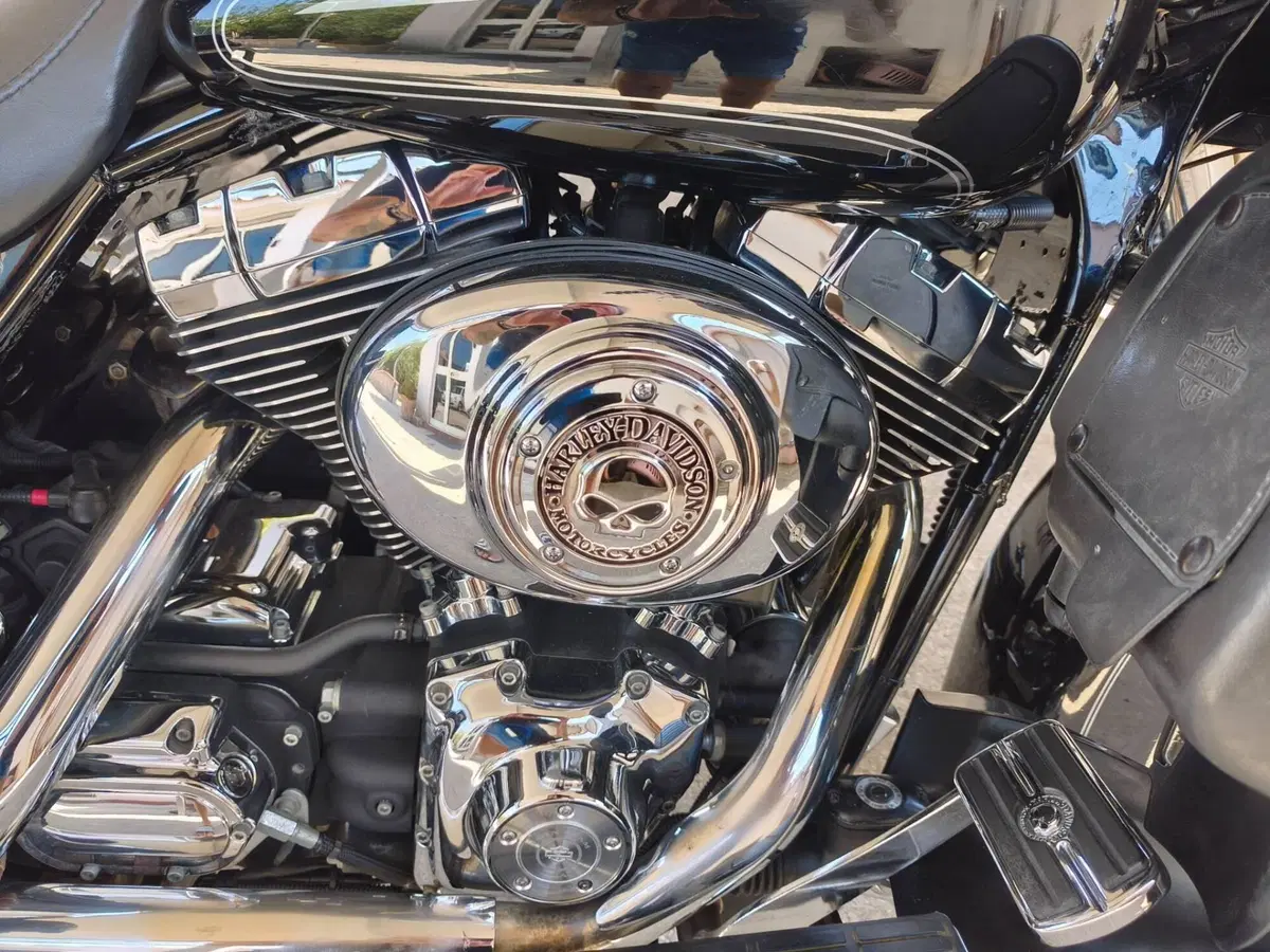 Harley-Davidson 1450 Electra Glide Ultra Classic (2003 - 05) - FLHTCUI (5)