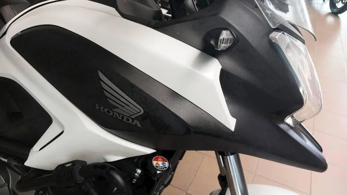 Honda NC 750 X ABS (2014 - 15) (2)