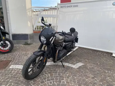 Triumph Speed Twin 900 (2023 - 24) usata