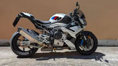 Bmw M 1000 R (2025 - 27) usata