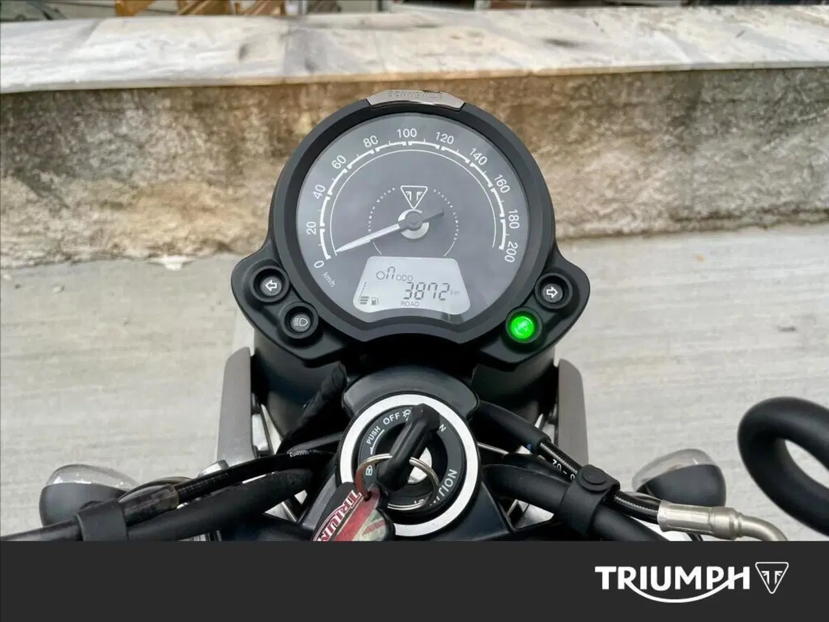 Triumph Speed Twin 900 (2023 - 24) (11)