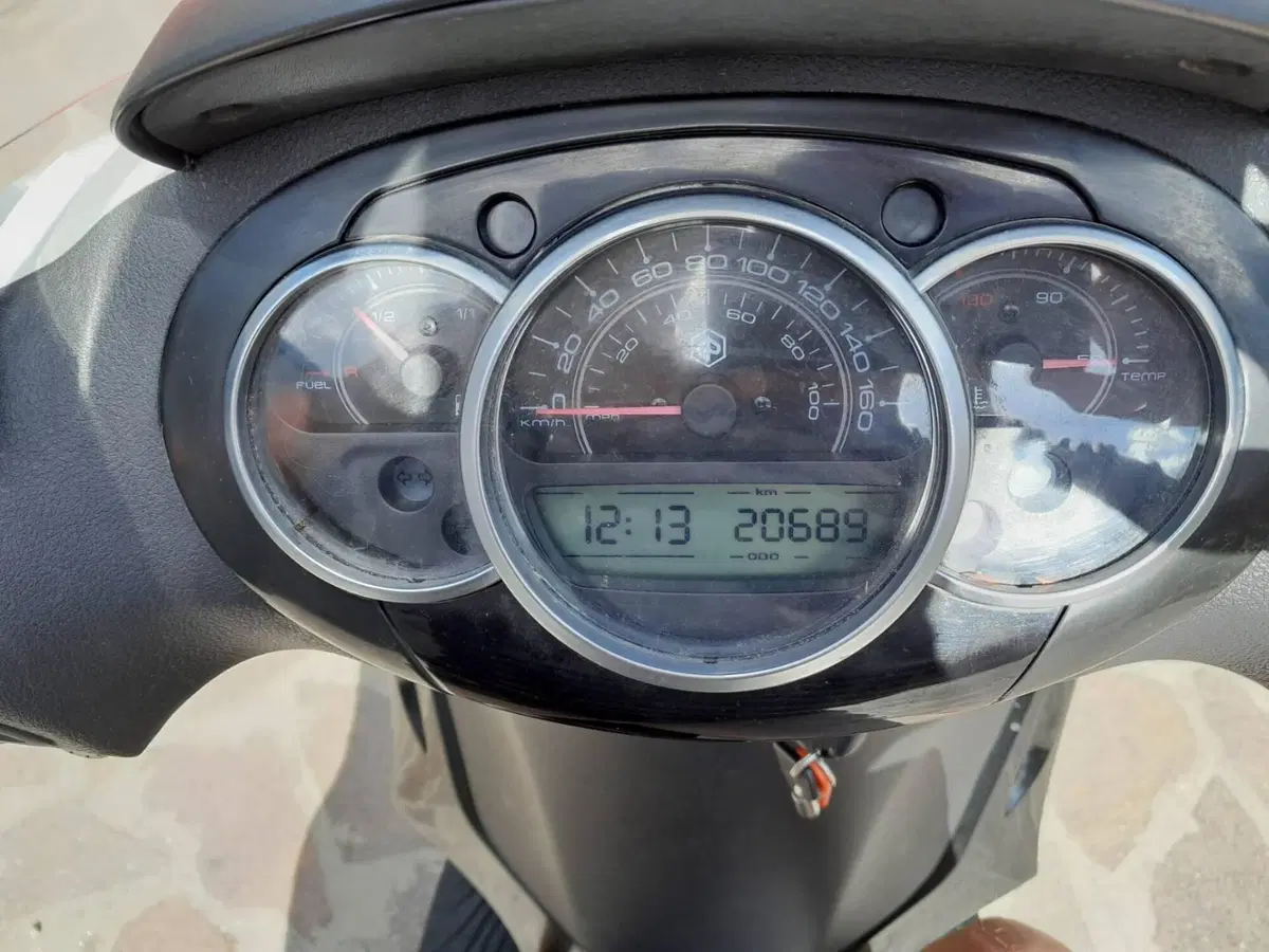 Piaggio Beverly 300 i.e. (2010 - 16) (4)