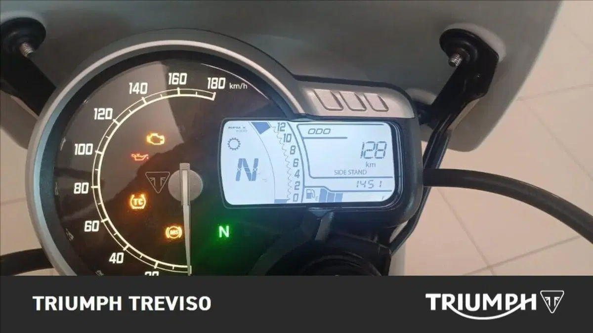 Triumph Scrambler 400 XC (2025 - 26) (4)