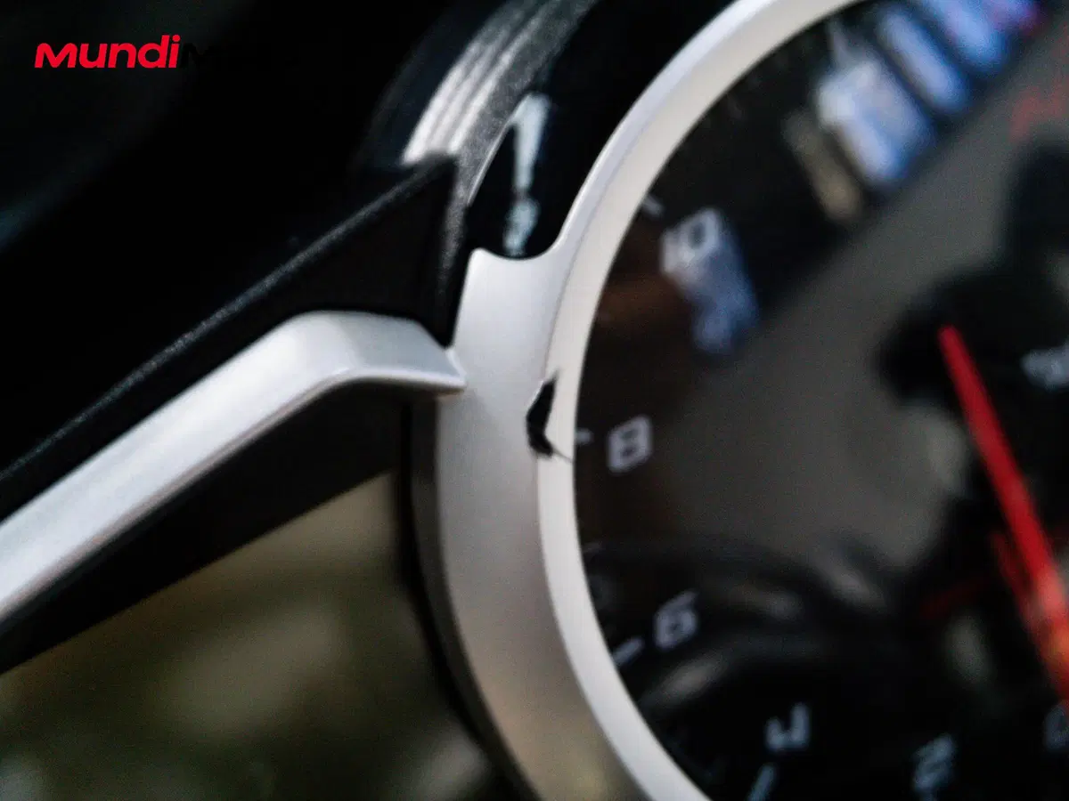 Triumph Street Triple ABS (2013 - 17) (13)