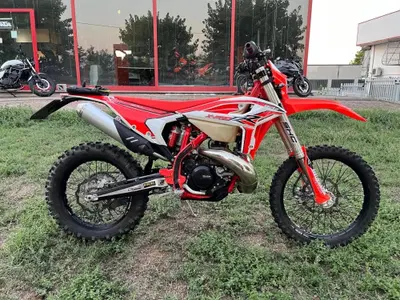 Betamotor RR X-PRO 300 2T Enduro (2025) usata