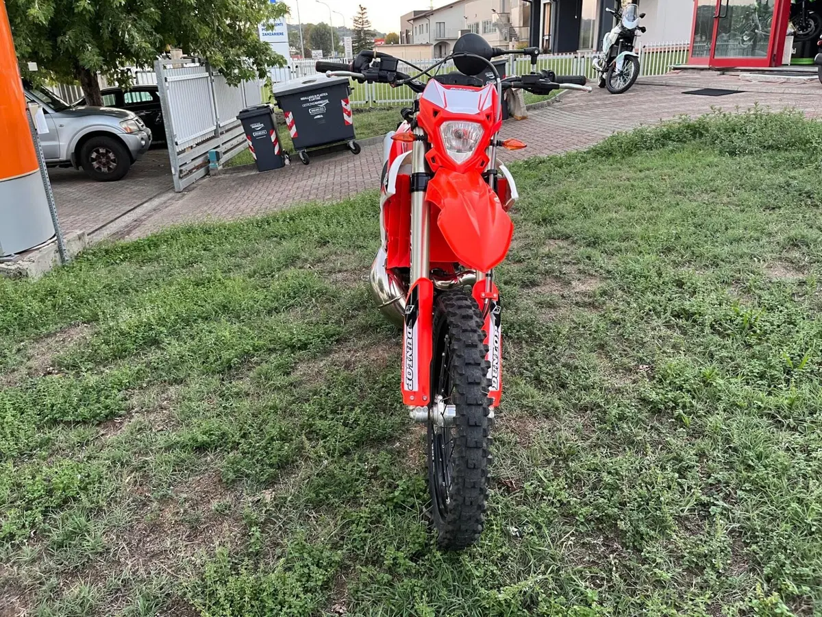Betamotor RR X-PRO 300 2T Enduro (2025) (4)