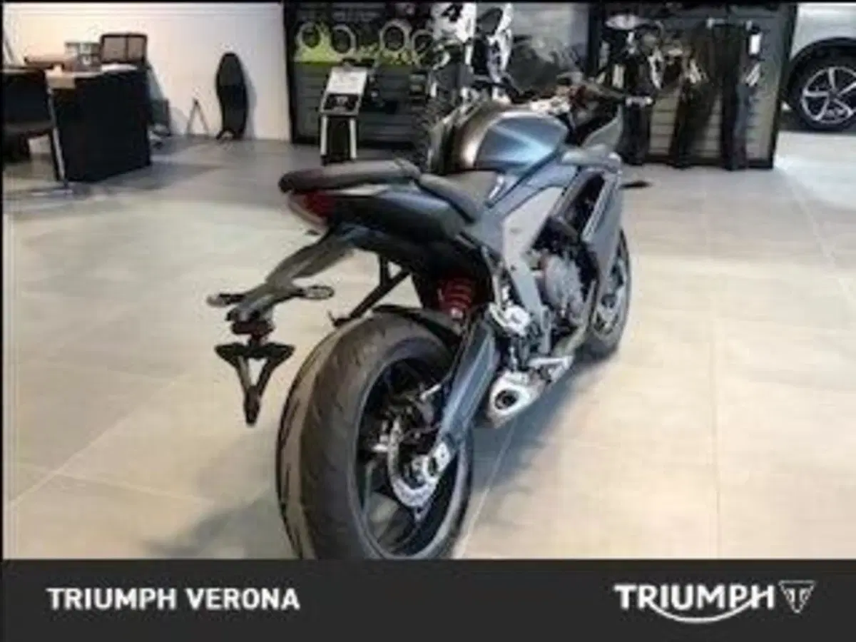 Triumph Daytona 660 (2024 - 26) (3)