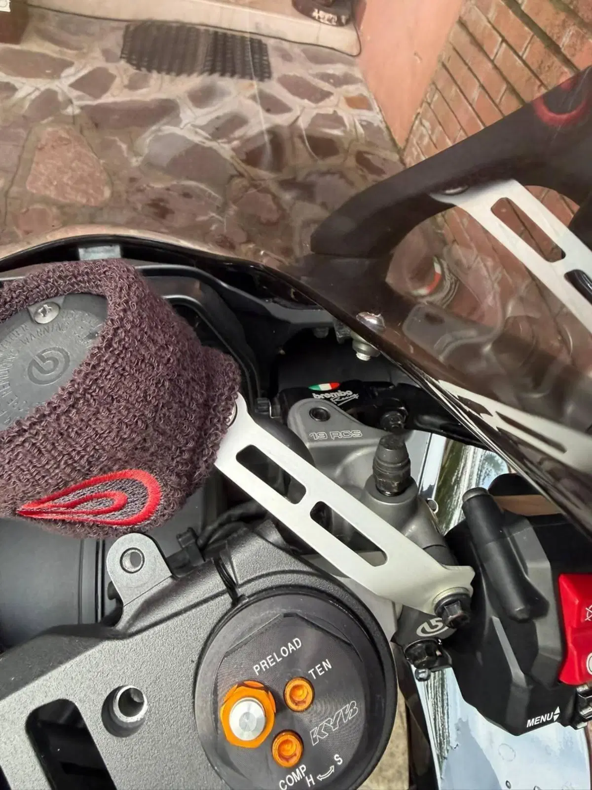 Yamaha YZF R1 (2020 - 25) (4)