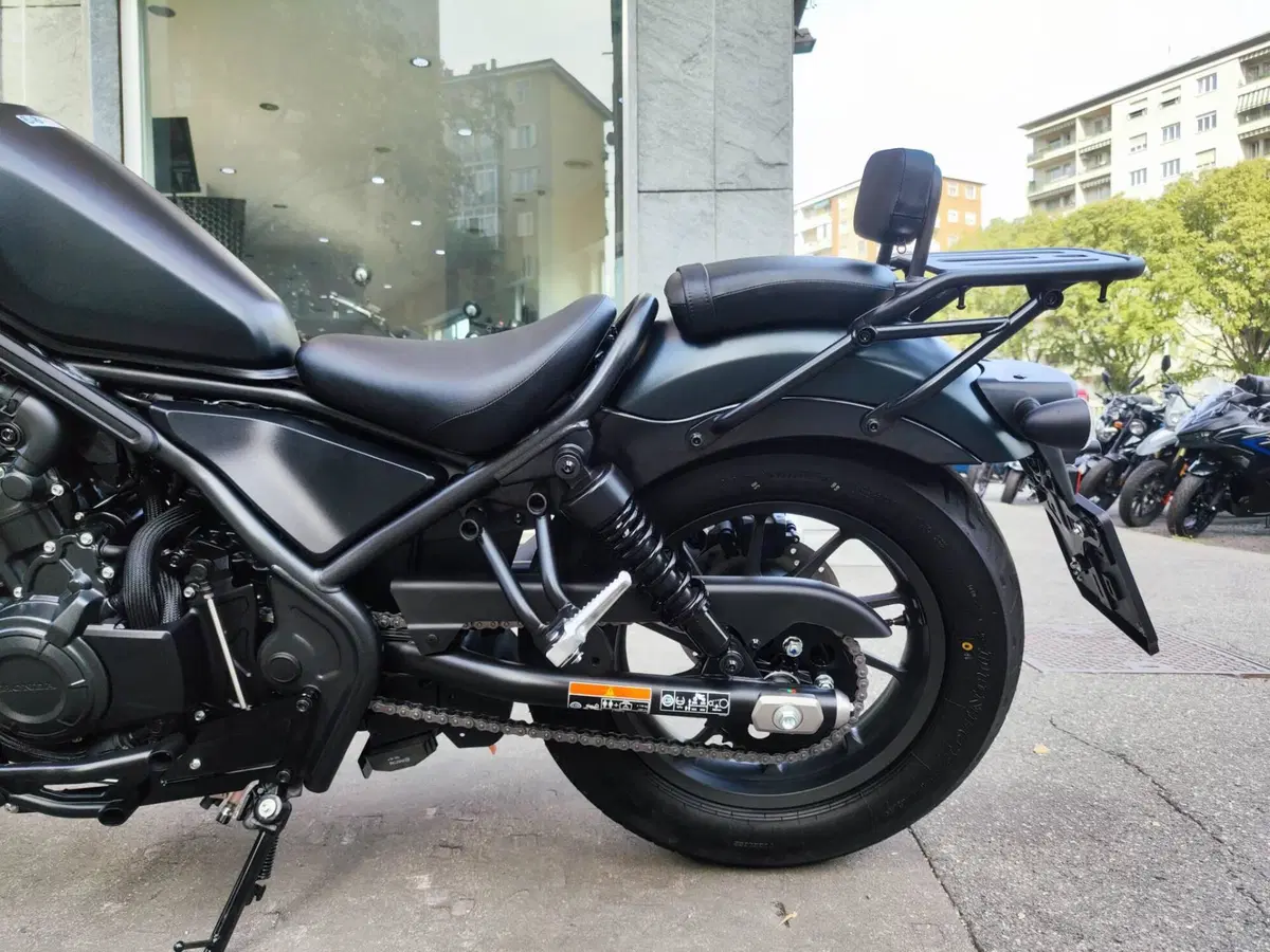 Honda CMX 500 Rebel (2025 - 26) (4)