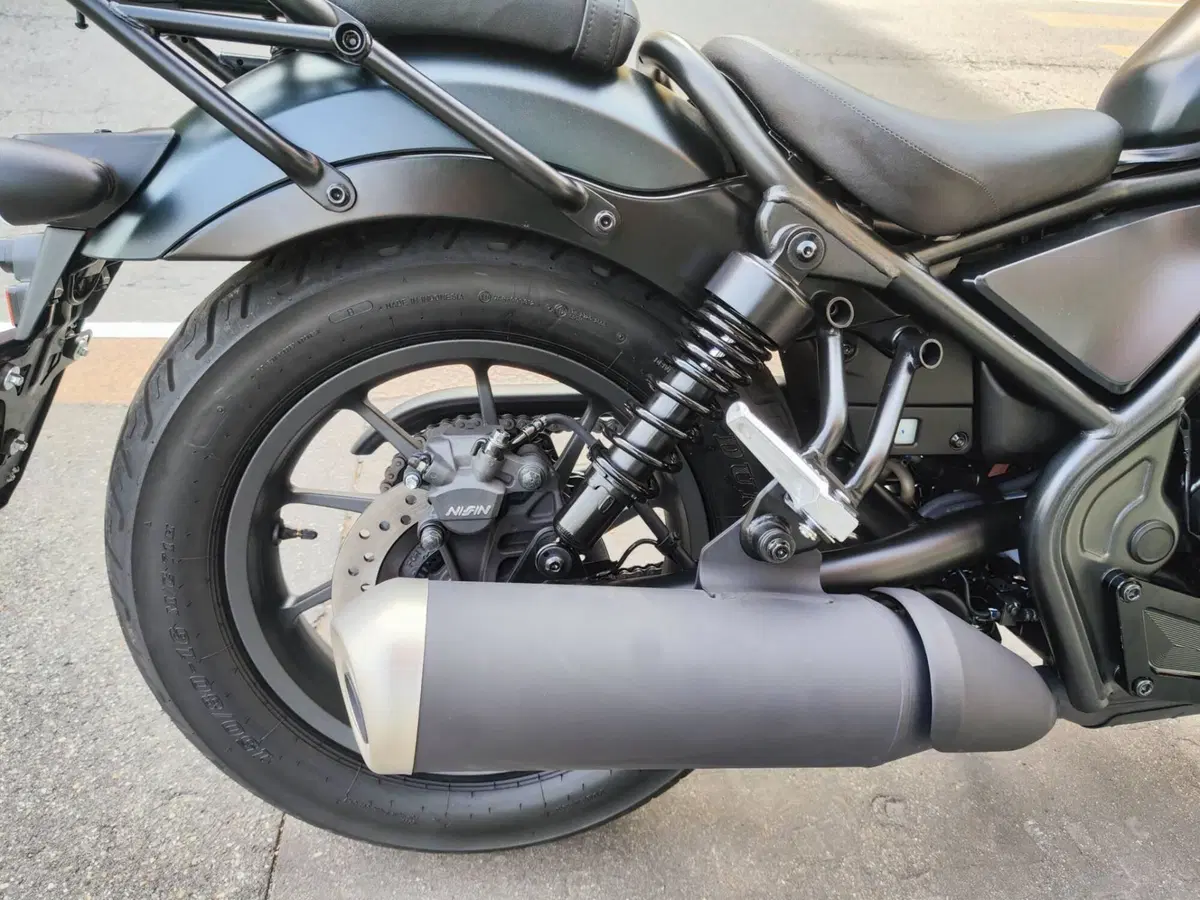 Honda CMX 500 Rebel (2025 - 26) (17)