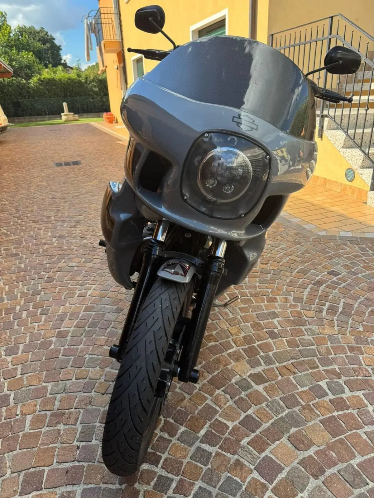 Harley-Davidson 1690 Super Glide Custom (2014) - FXDC (2)