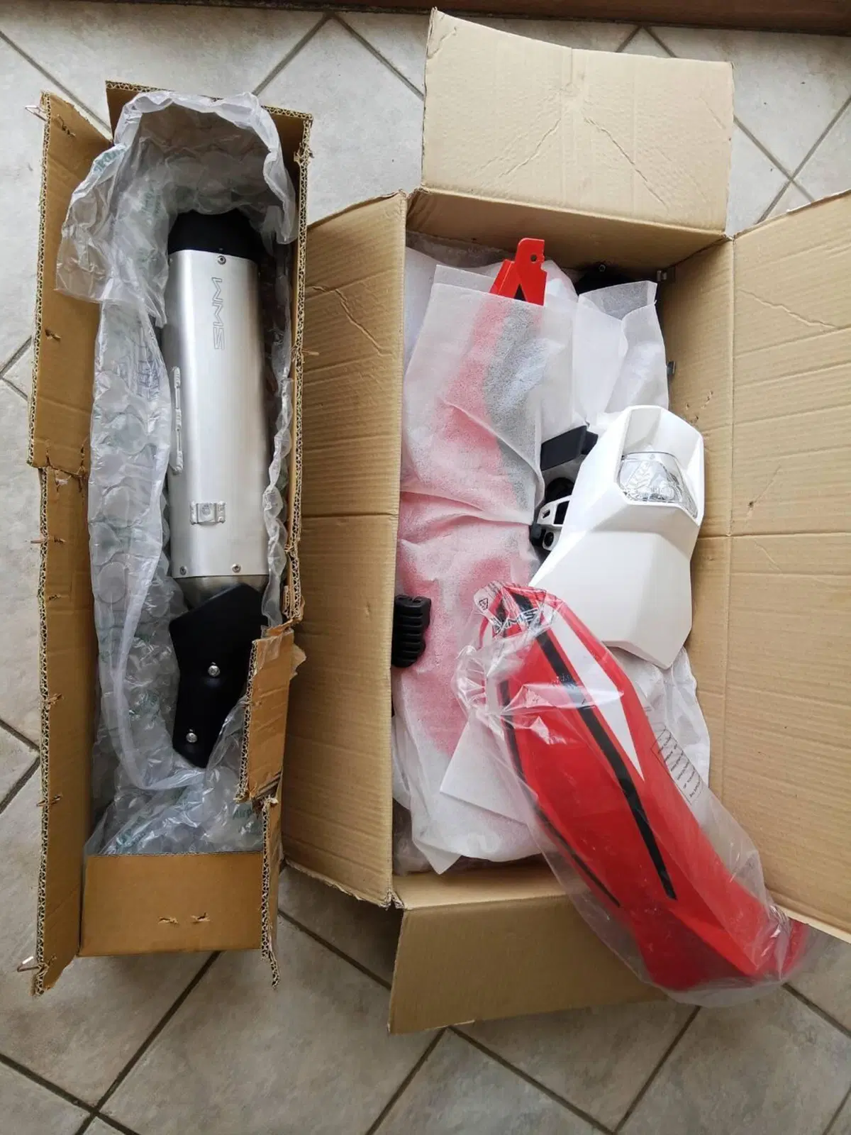 Swm RS 125 R (2021 - 23) (5)