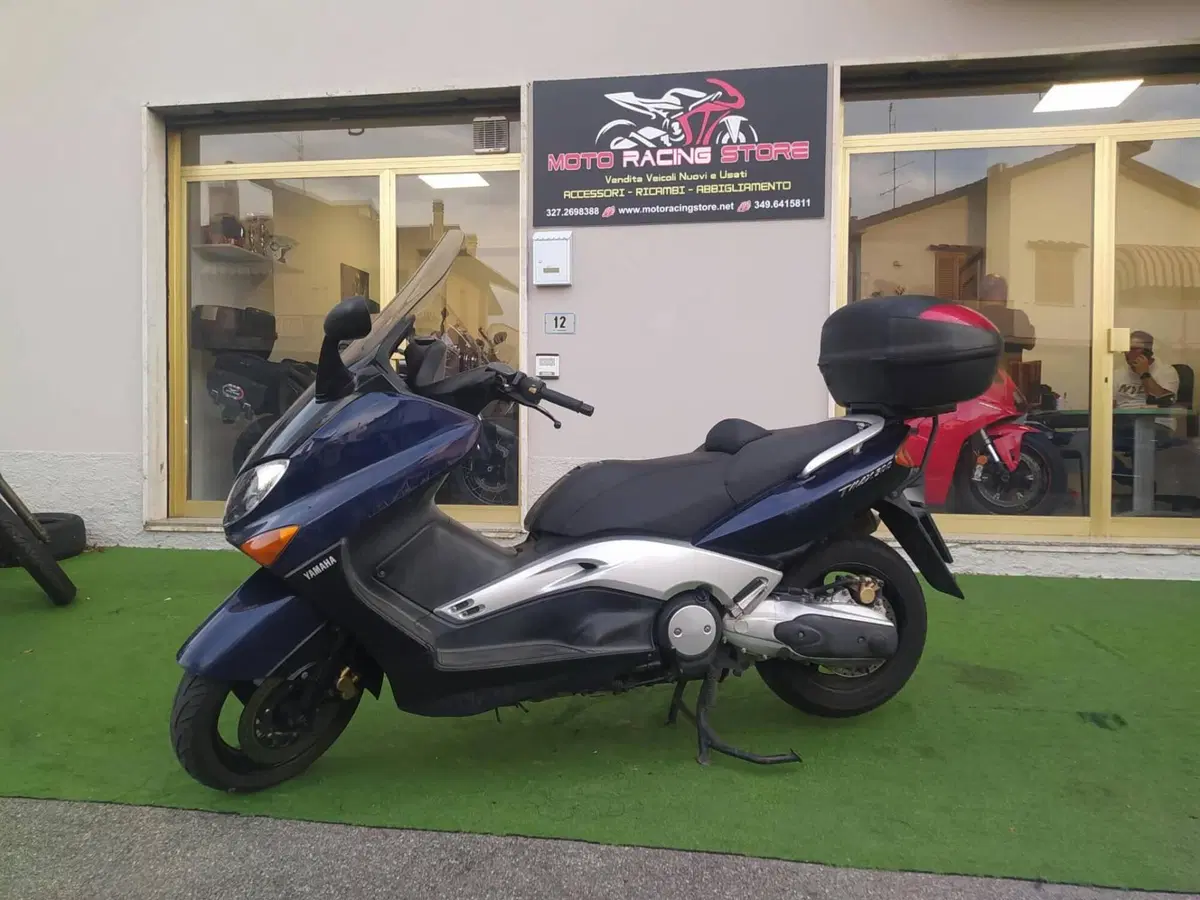 Yamaha T-Max 500 (2001 - 03) (6)