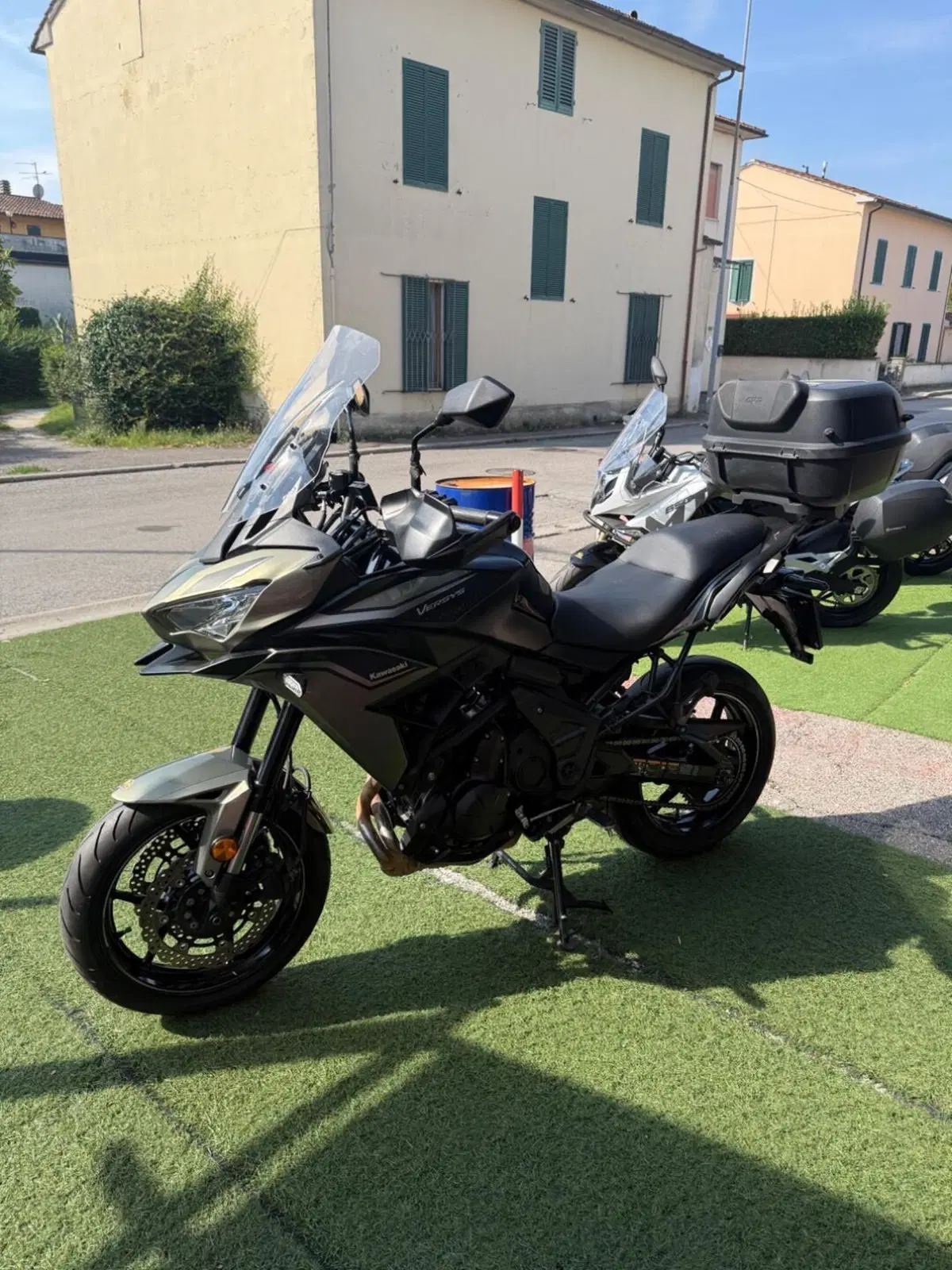 Kawasaki Versys 650 (2021 - 24) (2)