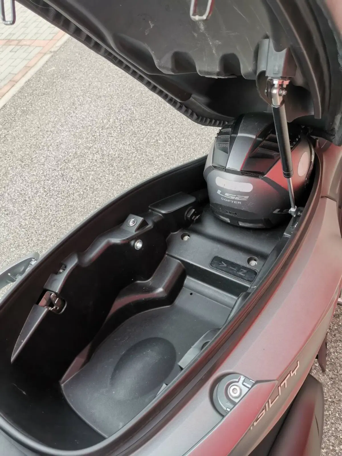 Kymco Agility 300i ABS (2019 - 20) (9)