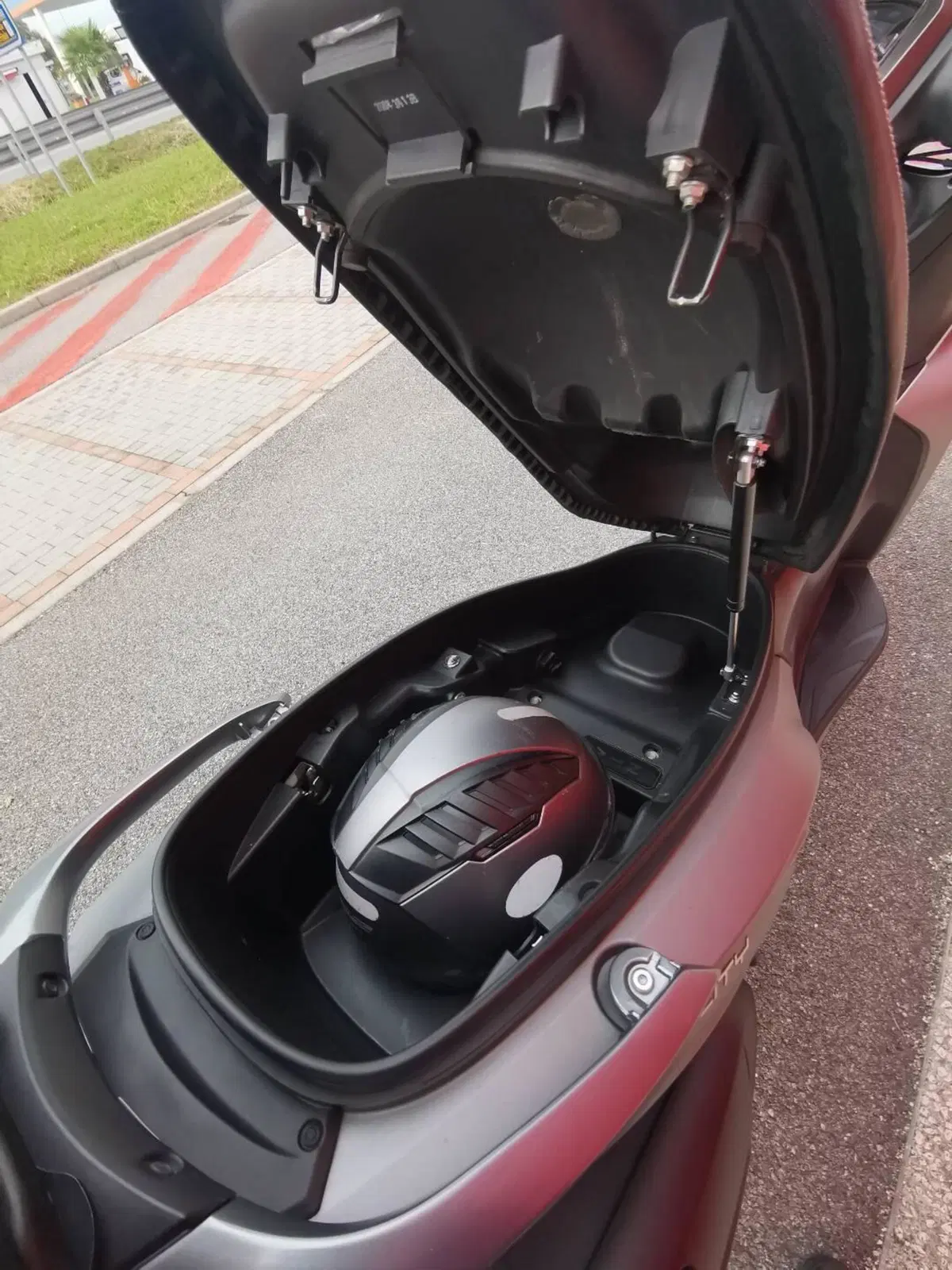 Kymco Agility 300i ABS (2019 - 20) (10)