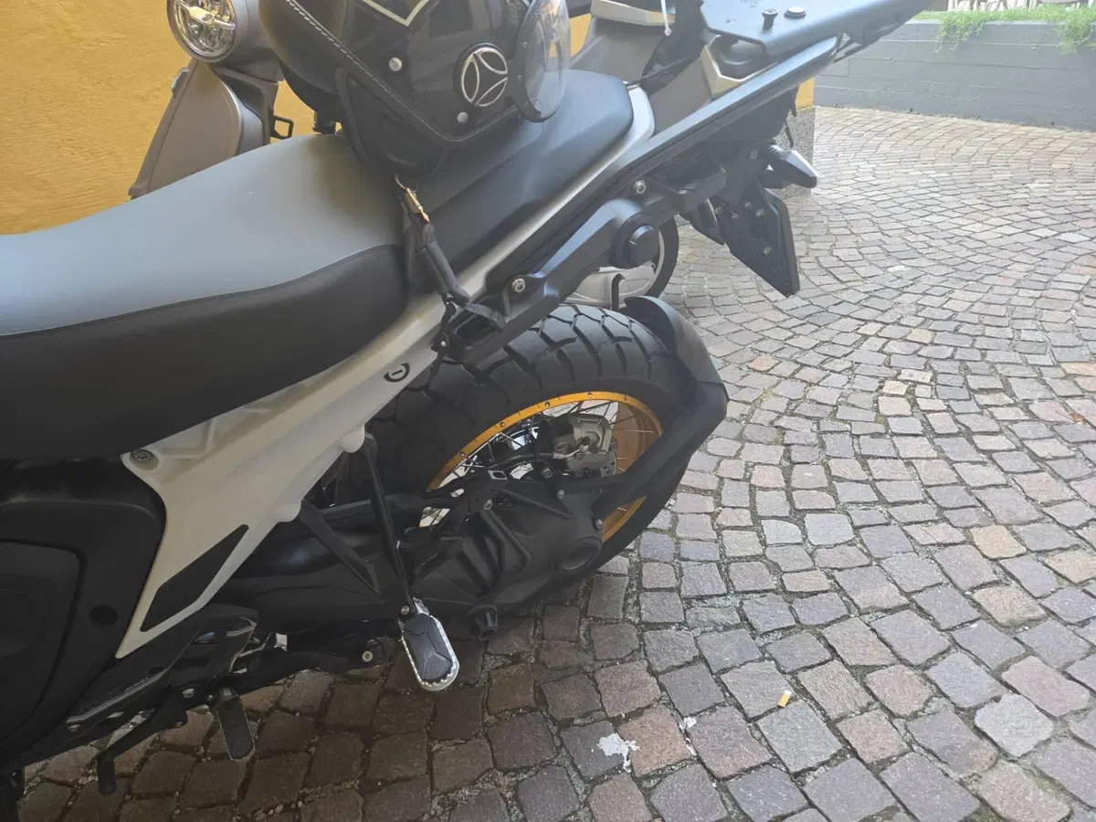 Bmw R 1300 GS Trophy (2023 - 26) (7)