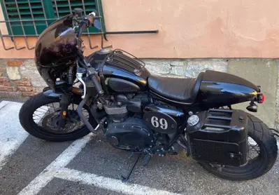 Triumph Street Scrambler 900 (2017 - 18) usata