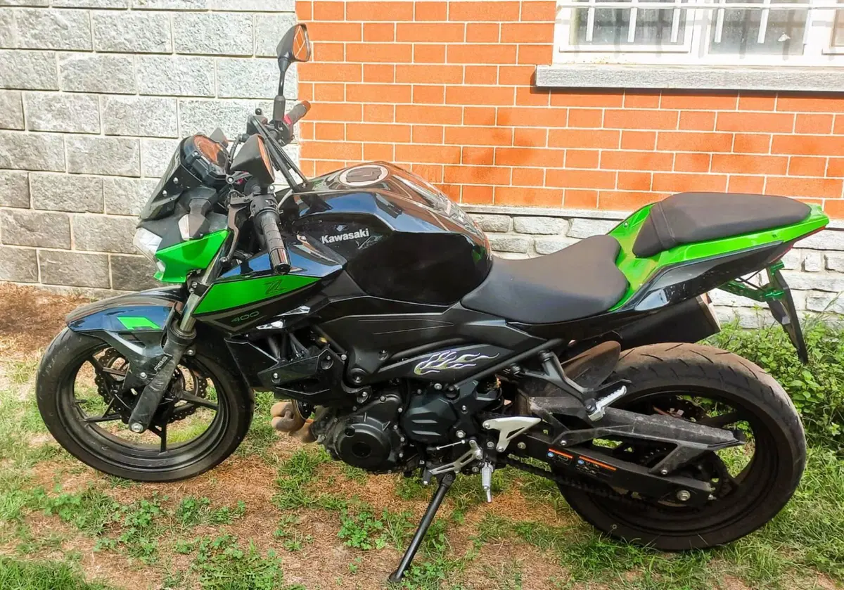 Kawasaki Z 400 (2023)