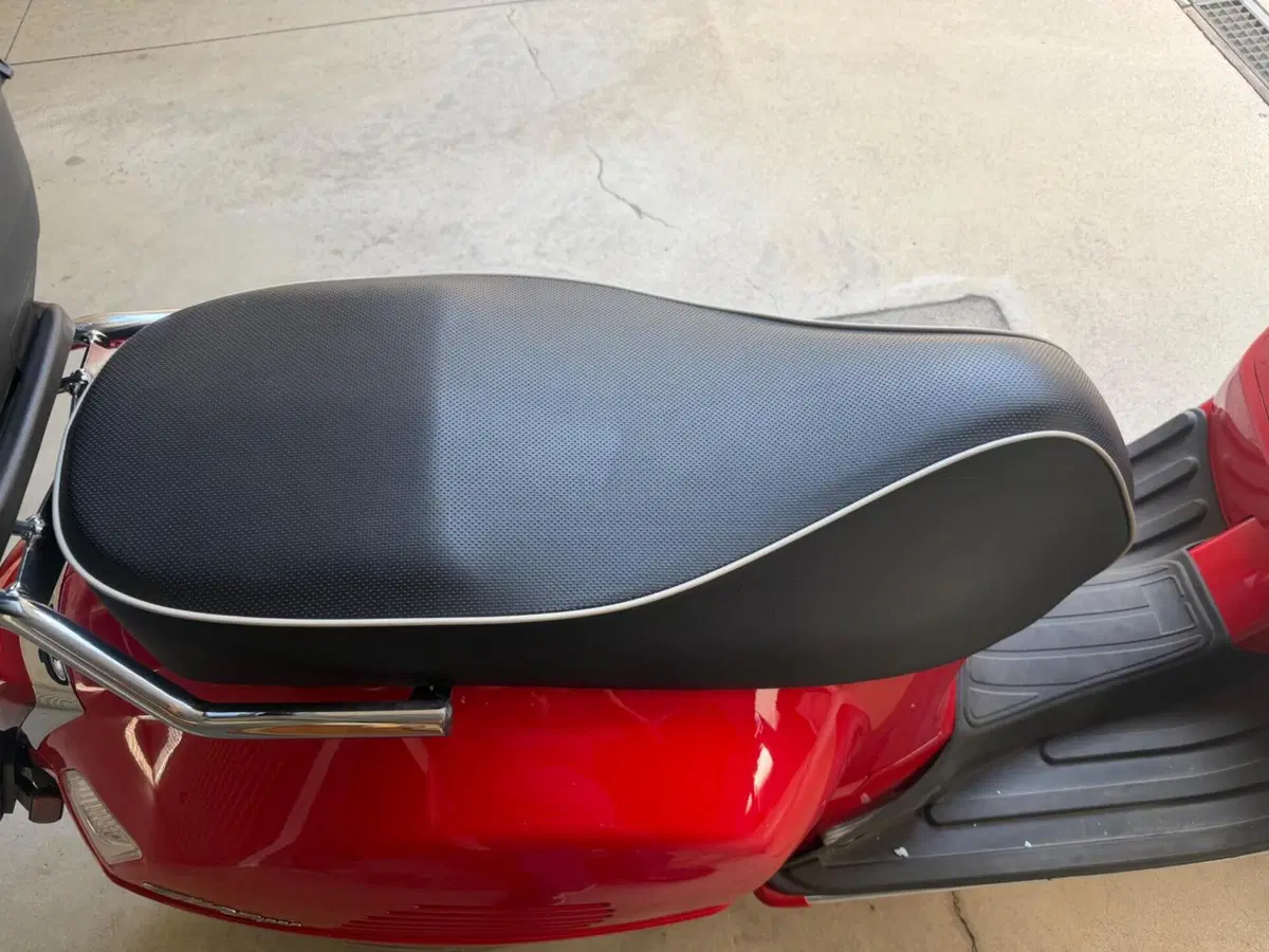 Vespa GTS 300 Super Hpe (2021 - 22) (8)