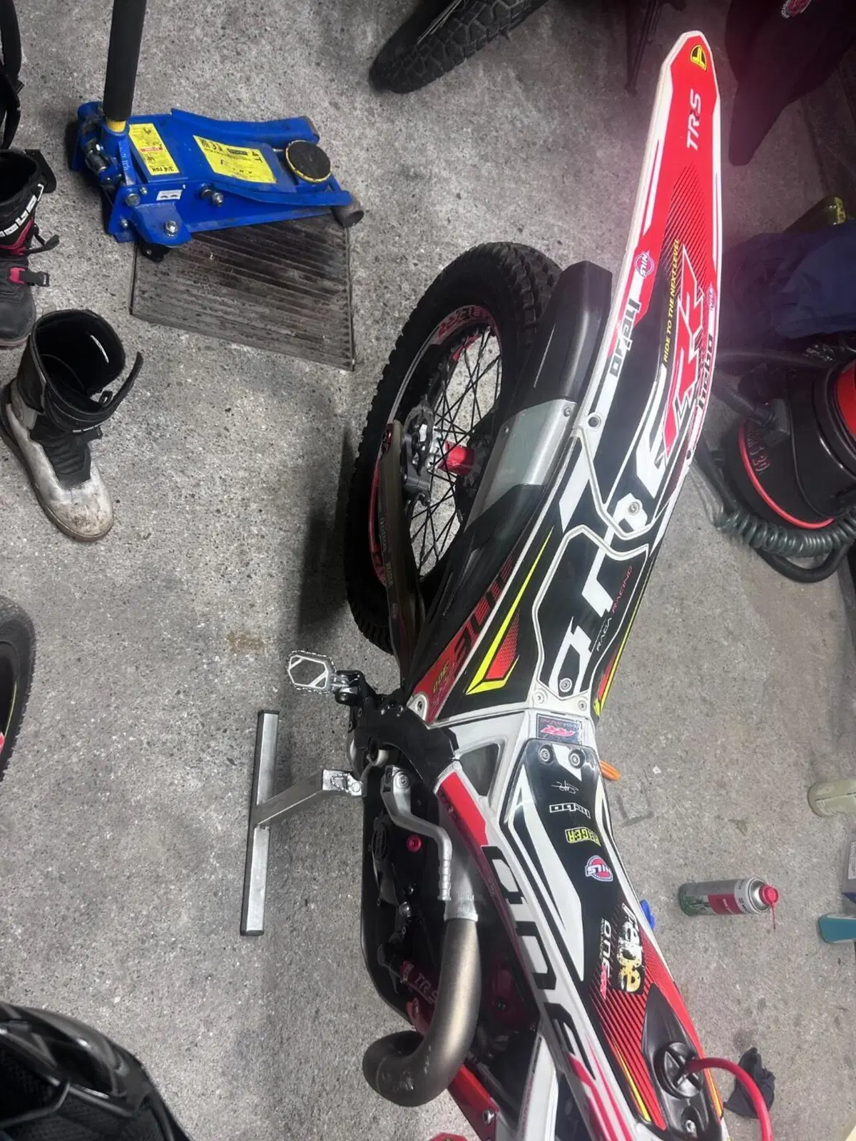 TRS Motorcycles One 300 RR (2023 - 24) (2)